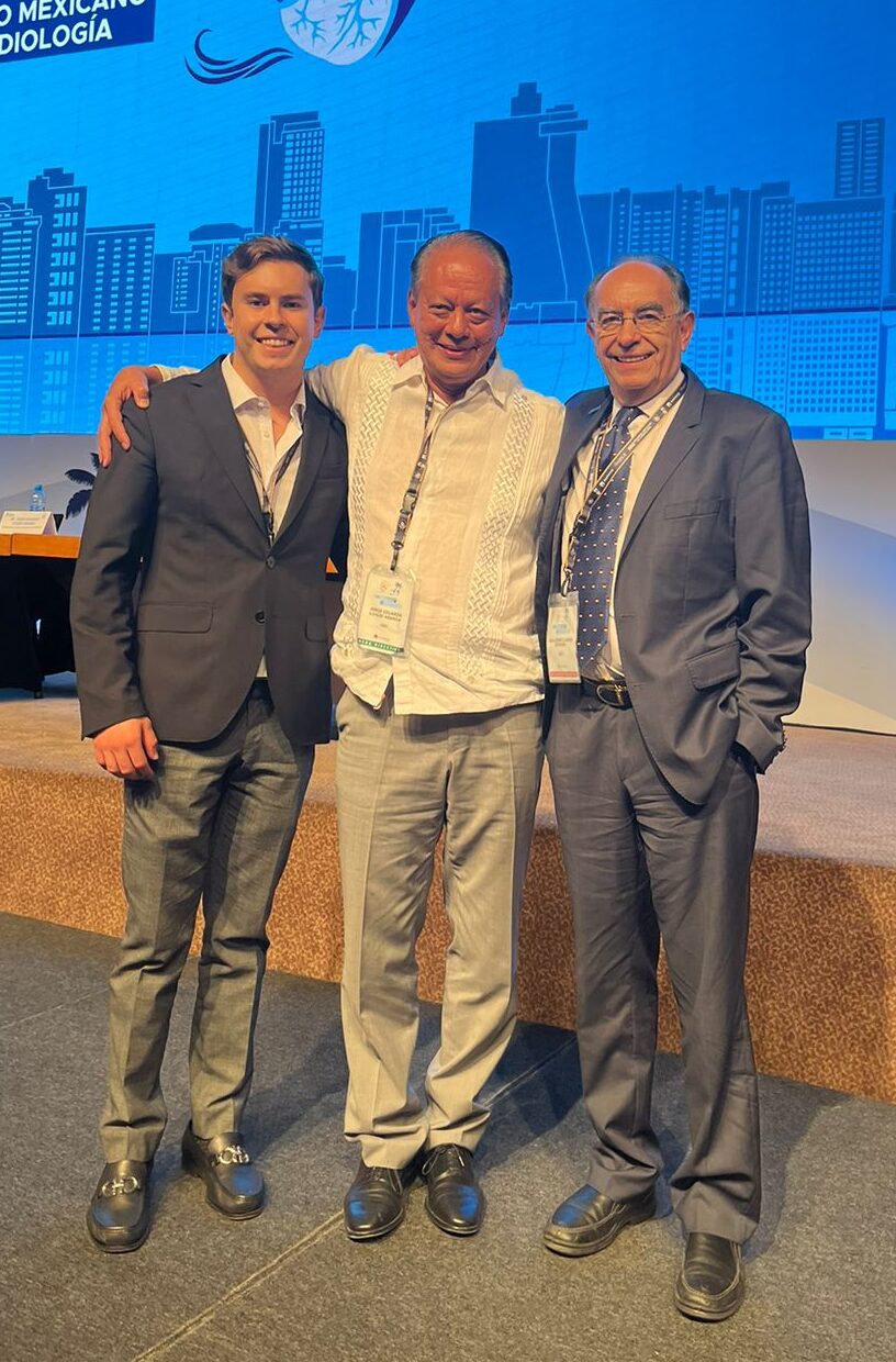 Read more about the article DR. GUILLERMO LLAMAS RECIBE EL PREMIO «IGNACIO CHÁVEZ» POR PARTE DE LA SOCIEDAD MEXICANA DE CARDIOLOGÍA