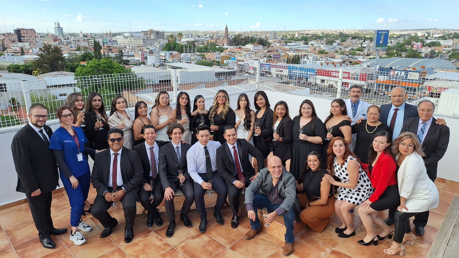 Read more about the article ENTREGA DE TITULOS ENFERMERÍA 2024